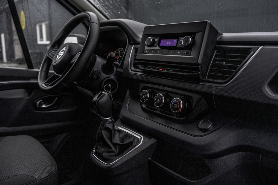 Renault Trafic Primastar**dCi | L2H1 | Automaat | 150 PK | LED | Cruise | Airco | PDC | Euro 6**