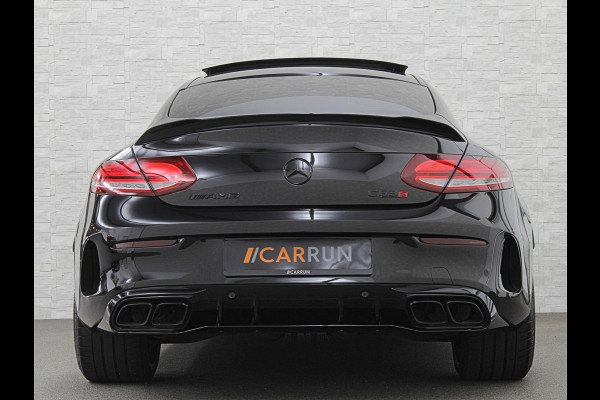 Mercedes-Benz C-Klasse Coupé 63 S AMG | Keramisch | Schaalstoelen | Carbon | AMG Driver's Package | Aero-Pakket | Panorama | Burmester | Multi-Beam LED | Memory | ACC | Rij-Assistentie Pakket | Keyless-Go | Sfeerverlichting | Carplay |