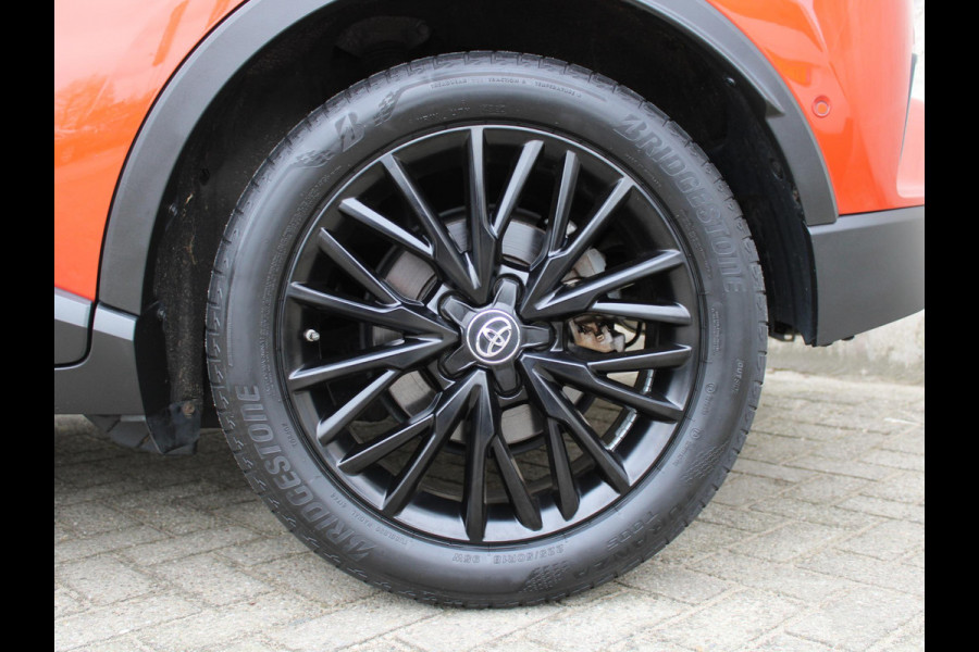 Toyota C-HR 2.0 Hybrid Launch Edition | TREKHAAK | LEDEREN BEKLEDING |
