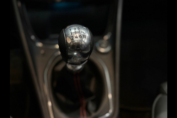 Ford Puma 1.0 EcoBoost Hybrid ST-Line | Panoramadak | Bang&Olufsen | Navigatie | Keyless | LED | Cruise Control