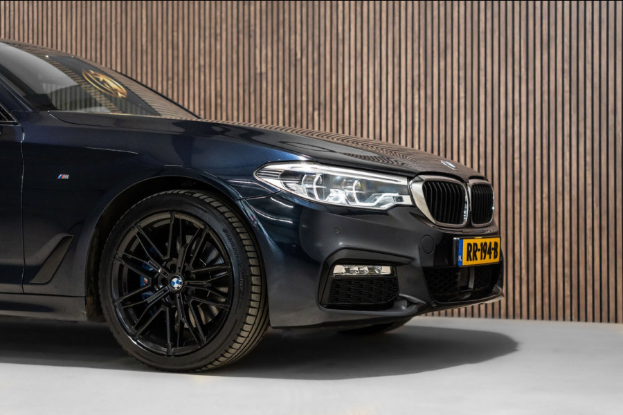 BMW 5 Serie 530i M Sport PANO LEDER LED