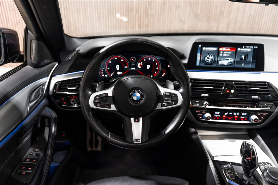 BMW 5 Serie 530i M Sport PANO LEDER LED