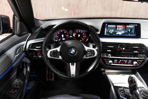 BMW 5 Serie 530i M Sport PANO LEDER LED