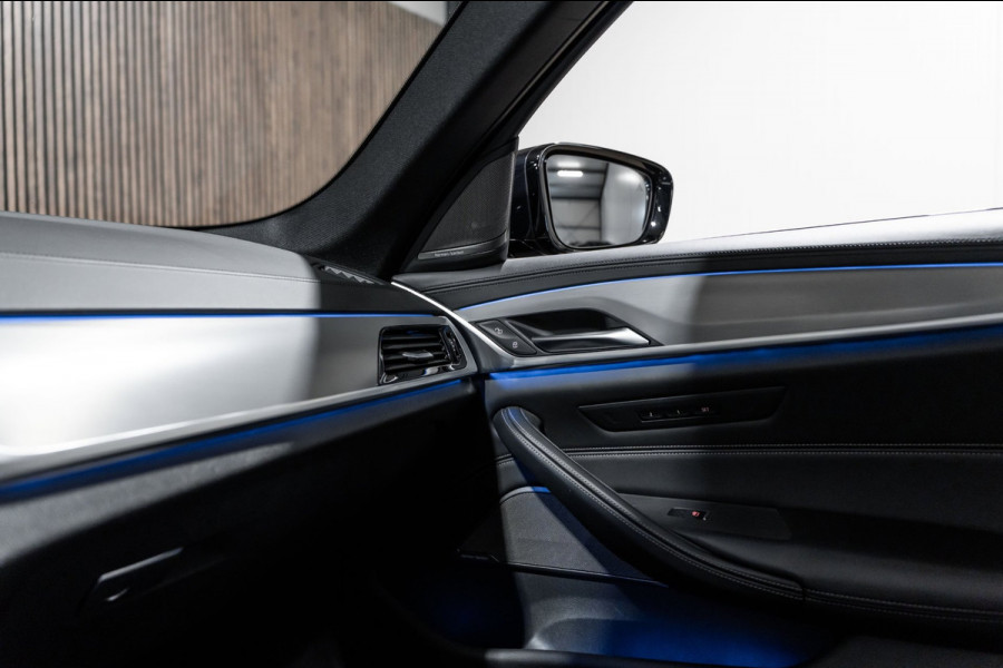 BMW 5 Serie 530i M Sport PANO LEDER LED