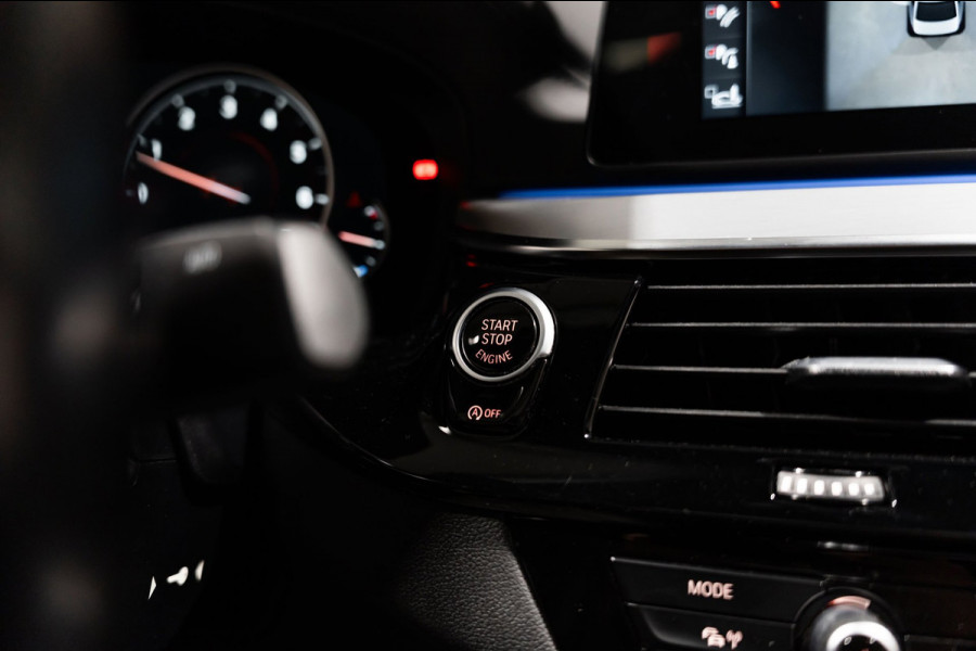 BMW 5 Serie 530i M Sport PANO LEDER LED