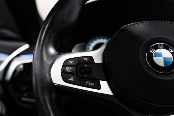 BMW 5 Serie 530i M Sport PANO LEDER LED