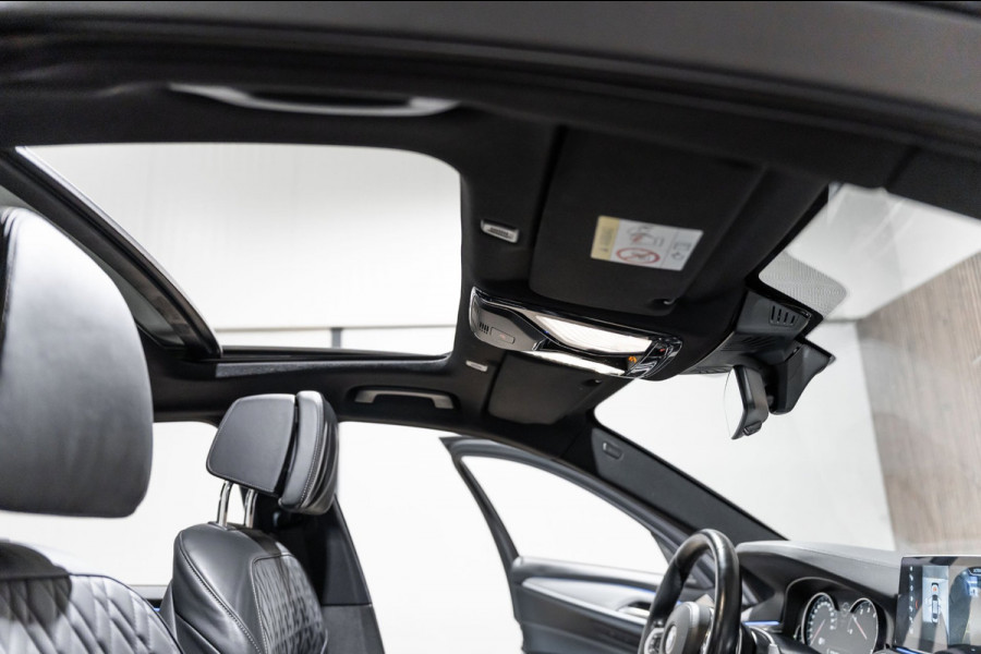 BMW 5 Serie 530i M Sport PANO LEDER LED