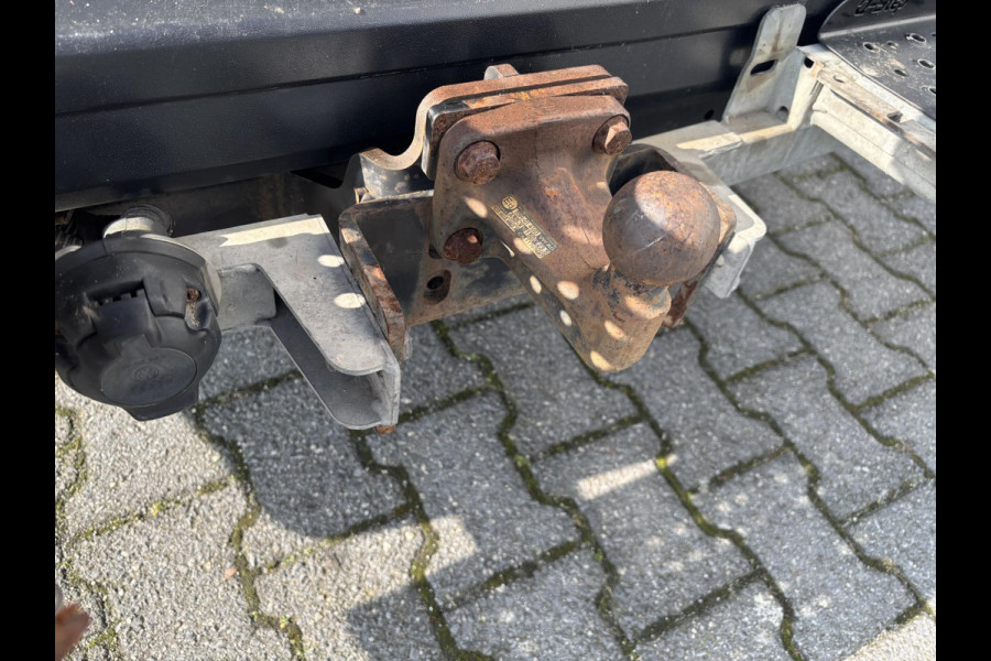 Volkswagen Crafter 35 2.0 TDI L3H3*A/C*CRUISE*HAAK*CAM*