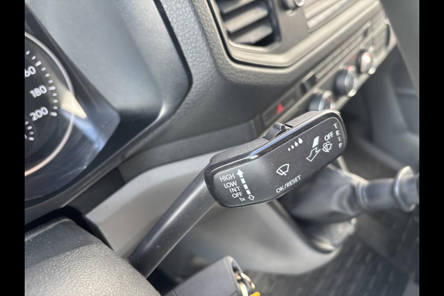 Volkswagen Crafter 35 2.0 TDI L3H3*A/C*CRUISE*HAAK*CAM*