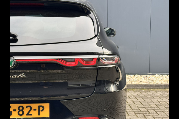 Alfa Romeo Tonale 1.3T PHEV Ti | Camera | Apple CarPlay / Android Auto | Navigatie | Climate | Electrische achterklep