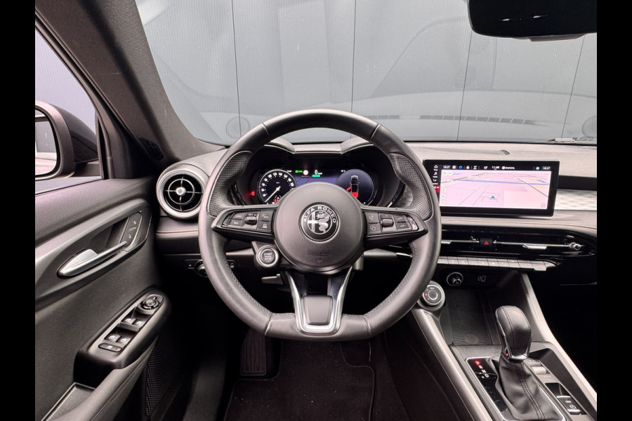 Alfa Romeo Tonale 1.3T PHEV Ti | Camera | Apple CarPlay / Android Auto | Navigatie | Climate | Electrische achterklep