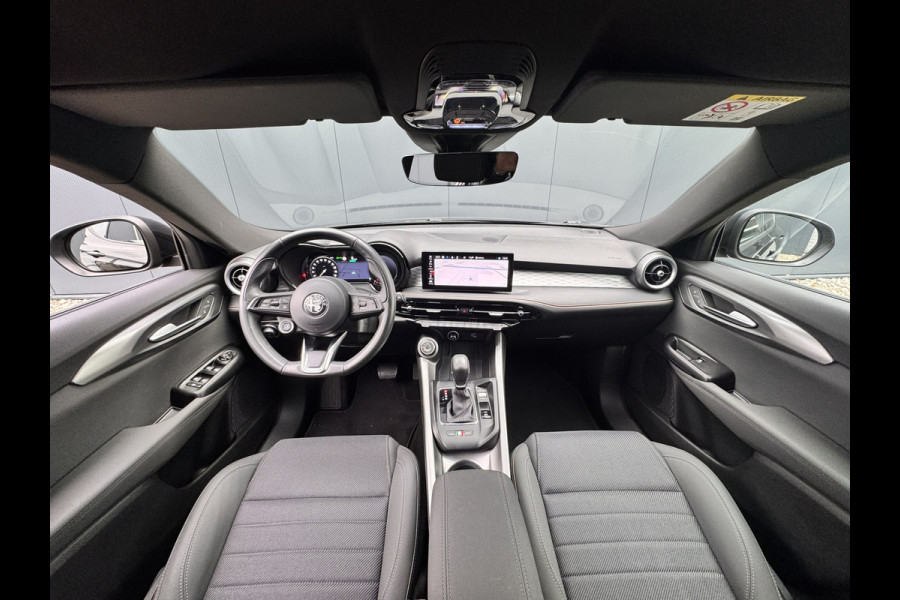Alfa Romeo Tonale 1.3T PHEV Ti | Camera | Apple CarPlay / Android Auto | Navigatie | Climate | Electrische achterklep