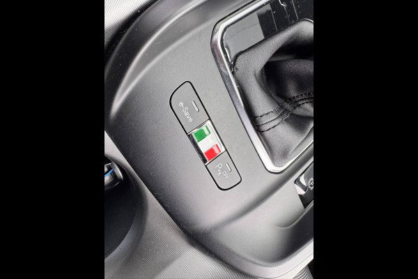 Alfa Romeo Tonale 1.3T PHEV Ti | Camera | Apple CarPlay / Android Auto | Navigatie | Climate | Electrische achterklep