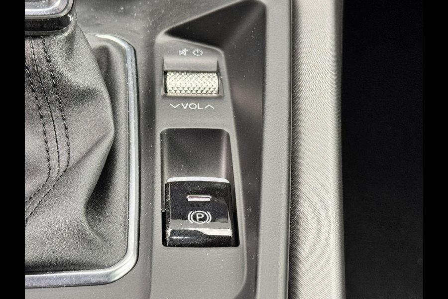 Alfa Romeo Tonale 1.3T PHEV Ti | Camera | Apple CarPlay / Android Auto | Navigatie | Climate | Electrische achterklep