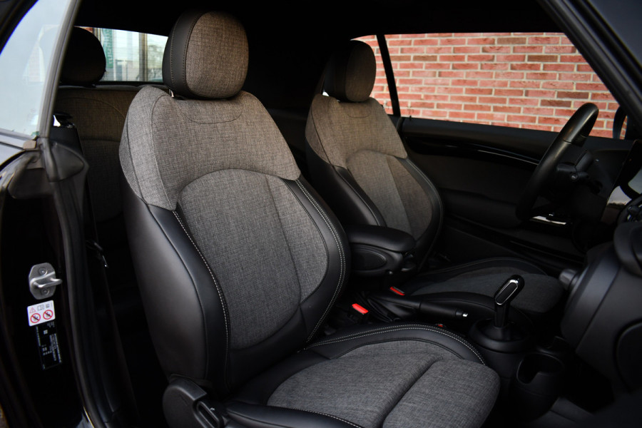 MINI Cabrio 1.5 Cooper 136pk aut Camera 18inch LED Windscherm