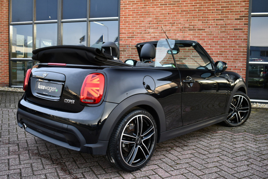 MINI Cabrio 1.5 Cooper 136pk aut Camera 18inch LED Windscherm