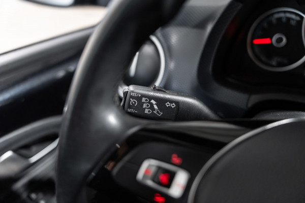 Volkswagen e-Up! E-up! Style Camera PDC Stoelverwarming LED
