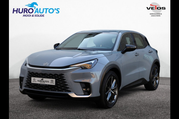 Lexus LBX Relax AWD | Mark Levinson | Head-up | Park Assist