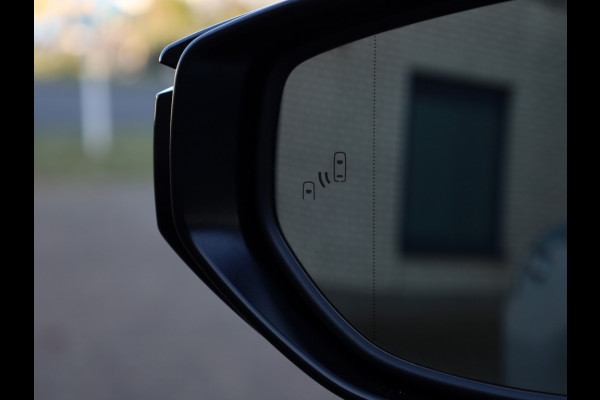 Lexus LBX Relax AWD | Mark Levinson | Head-up | Park Assist