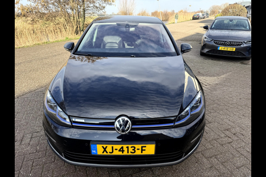 Volkswagen e-Golf e-Golf SOH 90.2%, Leer, Camera, 17''Lmv