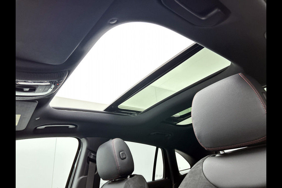 Mercedes-Benz EQA 250+ Business Solution AMG 71 kWh | Trekhaak | Nightpakket | GUARD 360° Voertuigbescherming Plus | Memorypakket | Panoramaschuifdak | Head-up display | 360° camera | Burmester® 3D sound systeem |