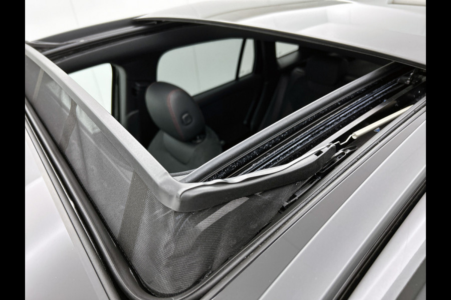 Mercedes-Benz EQA 250+ Business Solution AMG 71 kWh | Trekhaak | Nightpakket | GUARD 360° Voertuigbescherming Plus | Memorypakket | Panoramaschuifdak | Head-up display | 360° camera | Burmester® 3D sound systeem |