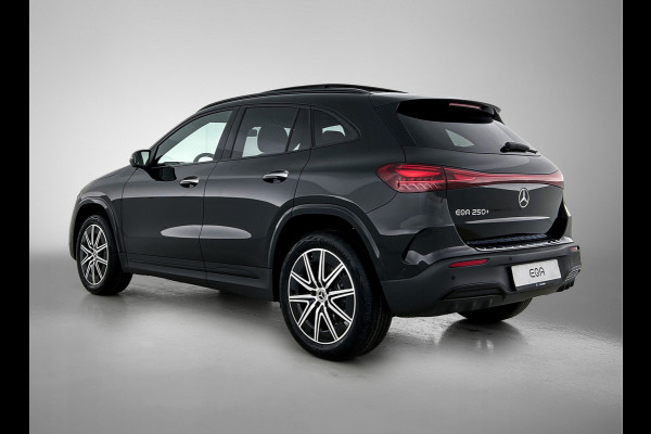 Mercedes-Benz EQA 250+ Business Solution AMG 71 kWh | Trekhaak | Nightpakket | GUARD 360° Voertuigbescherming Plus | Memorypakket | Panoramaschuifdak | Head-up display | 360° camera | Burmester® 3D sound systeem |