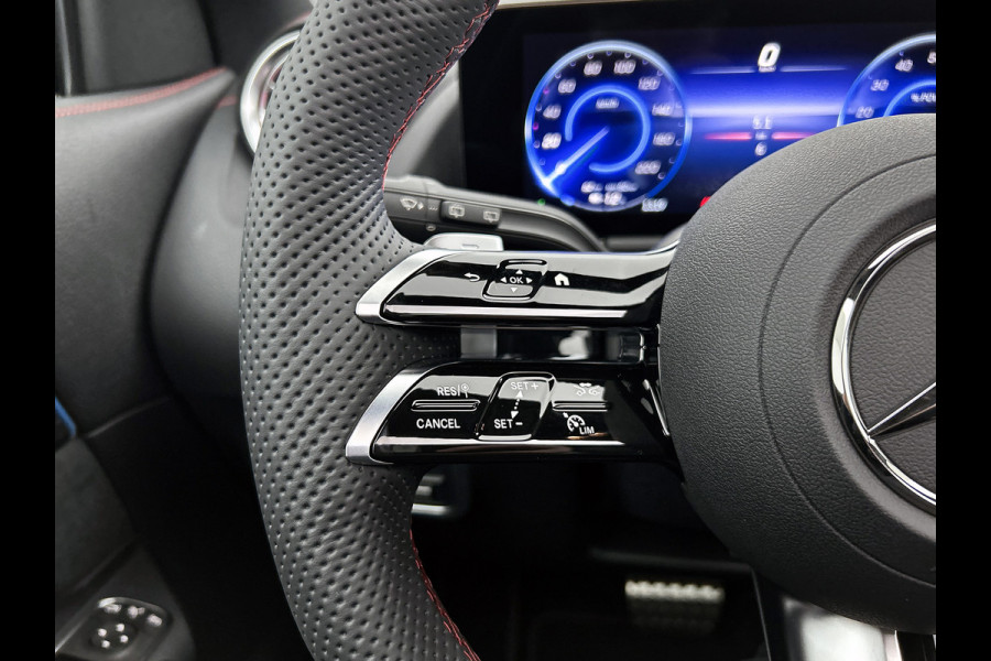 Mercedes-Benz EQA 250+ Business Solution AMG 71 kWh | Trekhaak | Nightpakket | GUARD 360° Voertuigbescherming Plus | Memorypakket | Panoramaschuifdak | Head-up display | 360° camera | Burmester® 3D sound systeem |