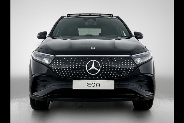 Mercedes-Benz EQA 250+ Business Solution AMG 71 kWh | Trekhaak | Nightpakket | GUARD 360° Voertuigbescherming Plus | Memorypakket | Panoramaschuifdak | Head-up display | 360° camera | Burmester® 3D sound systeem |