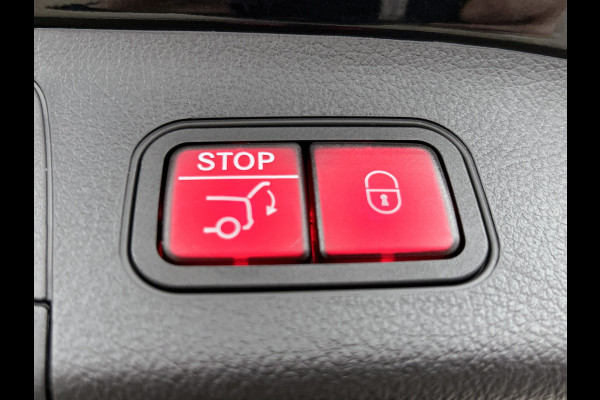 Mercedes-Benz EQA 250+ Business Solution AMG 71 kWh | Trekhaak | Nightpakket | GUARD 360° Voertuigbescherming Plus | Memorypakket | Panoramaschuifdak | Head-up display | 360° camera | Burmester® 3D sound systeem |
