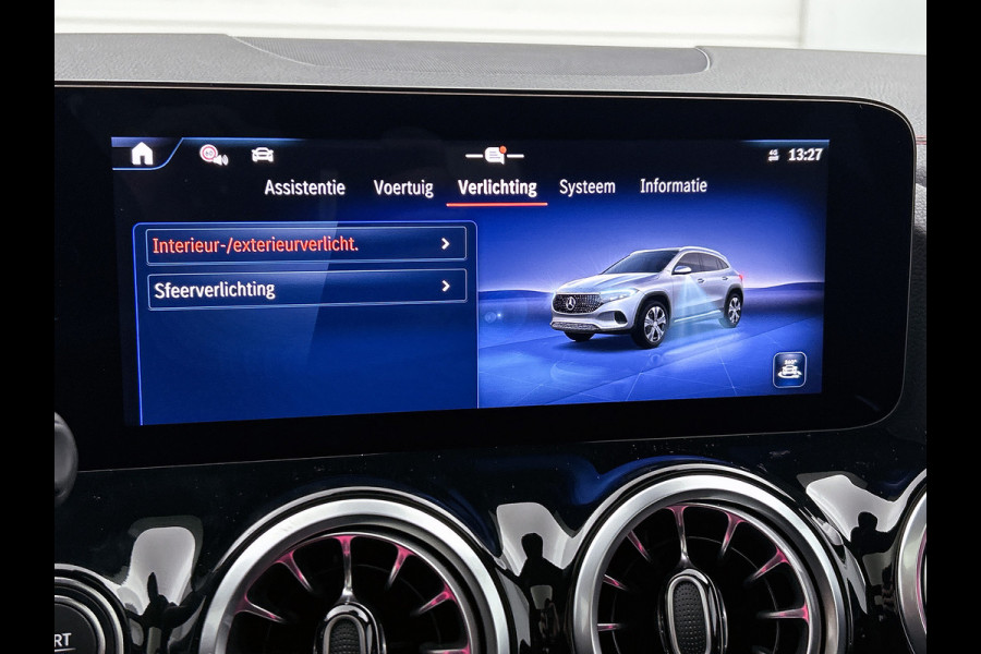 Mercedes-Benz EQA 250+ Business Solution AMG 71 kWh | Trekhaak | Nightpakket | GUARD 360° Voertuigbescherming Plus | Memorypakket | Panoramaschuifdak | Head-up display | 360° camera | Burmester® 3D sound systeem |