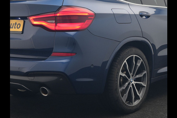 BMW X3 xDrive30e M Sport Plug In Hybrid 293pk Dealer O.H. PHEV | Trekhaak Af Fabriek | Camera | Adaptief Onderstel | Lederen Sportstoelen Verwarmd | Adaptive LED | Hifi Audio | Sfeerverlichting | 20"L.M | Virtual | Navigatie | DAB | Cruise Control |