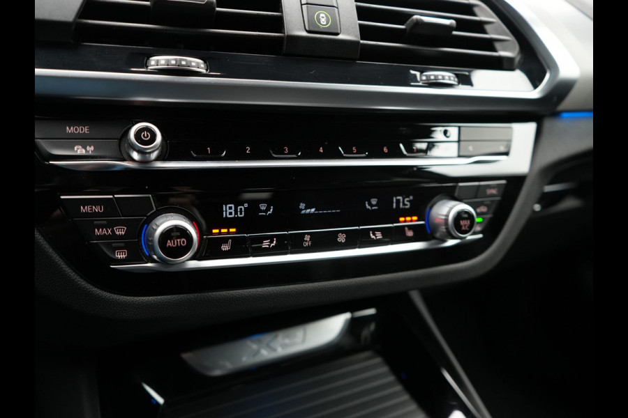 BMW X3 xDrive30e M Sport Plug In Hybrid 293pk Dealer O.H. PHEV | Trekhaak Af Fabriek | Camera | Adaptief Onderstel | Lederen Sportstoelen Verwarmd | Adaptive LED | Hifi Audio | Sfeerverlichting | 20"L.M | Virtual | Navigatie | DAB | Cruise Control |