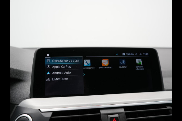 BMW X3 xDrive30e M Sport Plug In Hybrid 293pk Dealer O.H. PHEV | Trekhaak Af Fabriek | Camera | Adaptief Onderstel | Lederen Sportstoelen Verwarmd | Adaptive LED | Hifi Audio | Sfeerverlichting | 20"L.M | Virtual | Navigatie | DAB | Cruise Control |