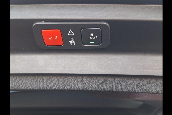 Peugeot 5008 1.2 Blue Lease Allure 7 persoons |  Climate Control V+A | Navi | Cruise Control |