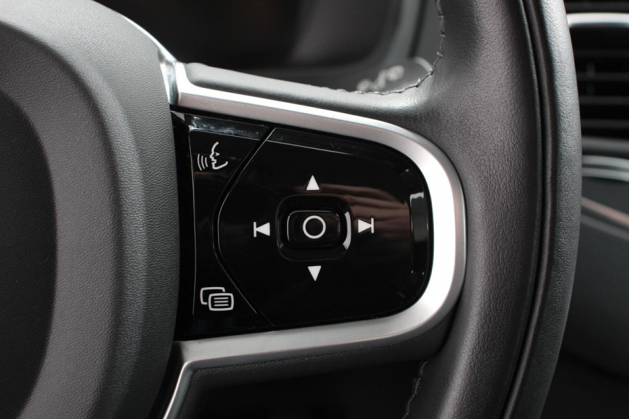 Volvo XC90 2.0 T8 Recharge AWD Inscription Expression |  Navigatie | Apple Carplay/Android Auto | Parkeersensoren  | Stoel- en stuurverwarming | Adaptive Cruise Control | Virtual Cockpit | Elektrisch inklapbare trekhaak | Elektrisch verstelbare bestuurderstoel met geheugen | Inductieladen voor smartphone