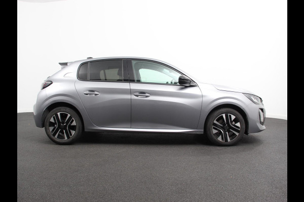 Peugeot 208 Hybrid 100 Automaat Allure Navigatie Apple Carplay/ Android Auto Camera Parkeersensoren Adaptive Cruise Control Stoelverwarming Ledverlichting Climate control