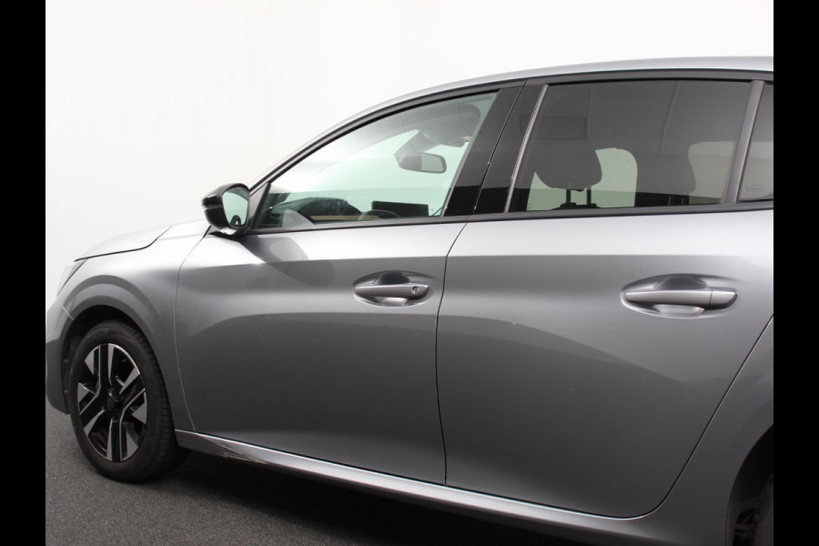 Peugeot 208 Hybrid 100 Automaat Allure Navigatie Apple Carplay/ Android Auto Camera Parkeersensoren Adaptive Cruise Control Stoelverwarming Ledverlichting Climate control