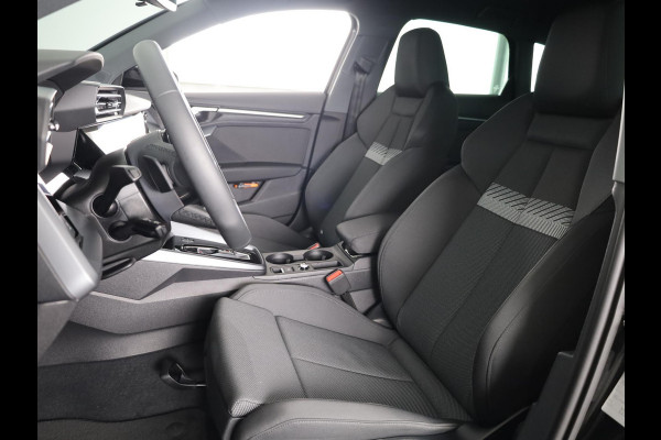Audi A3 Sportback 40 TFSI e Pro Line 204pk | Parkeercamera | Stoelverwarming | Adaptieve cruise controle | Sportstoelen