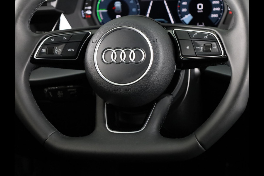 Audi A3 Sportback 40 TFSI e Pro Line 204pk | Parkeercamera | Stoelverwarming | Adaptieve cruise controle | Sportstoelen