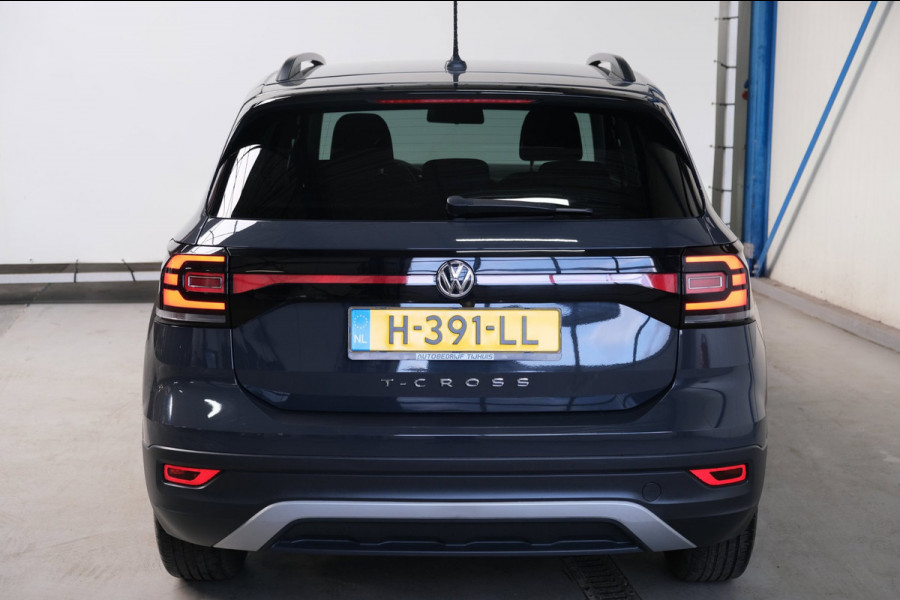 Volkswagen T-Cross 1.0 TSI Life Automaat - N.A.P. Carplay, Camera, Cruise.