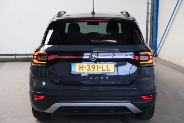 Volkswagen T-Cross 1.0 TSI Life Automaat - N.A.P. Carplay, Camera, Cruise.