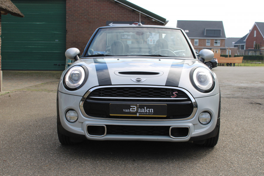 MINI Cabrio 2.0 Cooper S 192Pk JCW AUTOMAAT XENON UNION JACK NAVI ECC 96000KM!!!