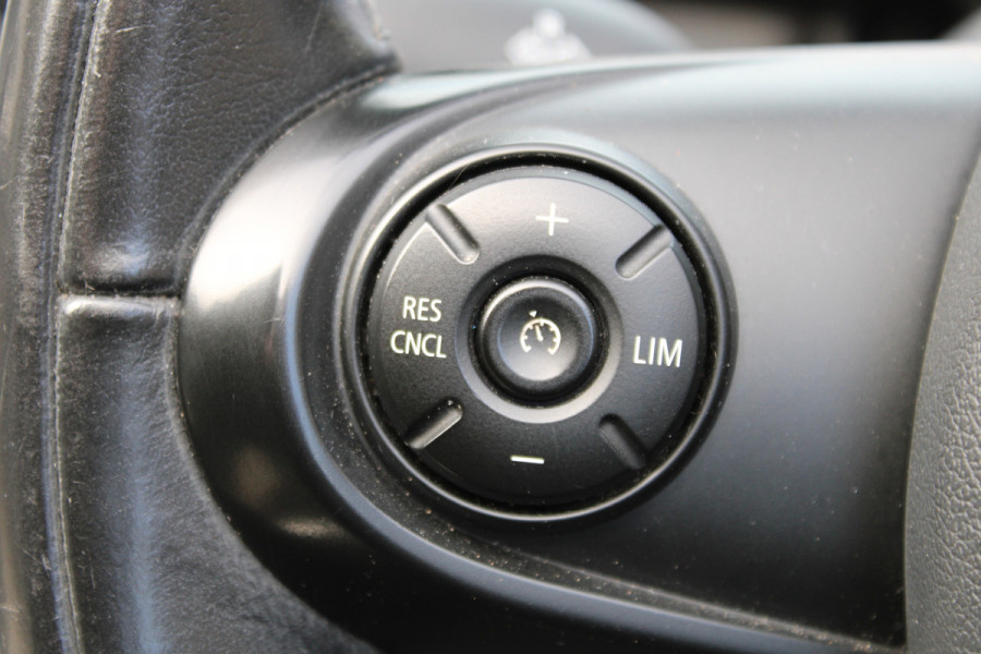 MINI Cabrio 2.0 Cooper S 192Pk JCW AUTOMAAT XENON UNION JACK NAVI ECC 96000KM!!!