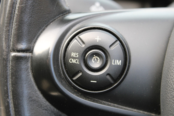 MINI Cabrio 2.0 Cooper S 192Pk JCW AUTOMAAT XENON UNION JACK NAVI ECC 96000KM!!!