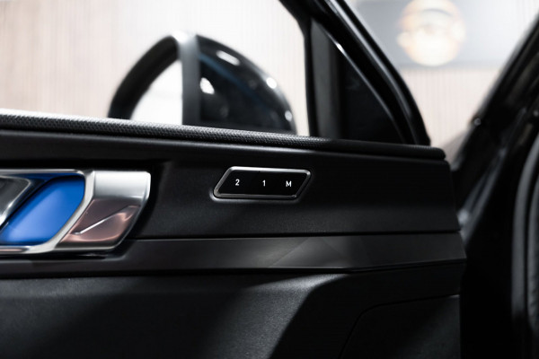 Lynk & Co 01 1.5 2022 LED PANO CAMERA 20INCH NAVI