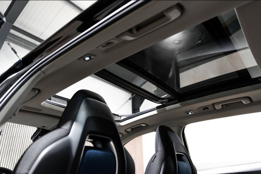 Lynk & Co 01 1.5 2022 LED PANO CAMERA 20INCH NAVI