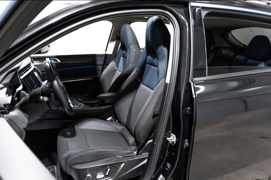 Lynk & Co 01 1.5 2022 LED PANO CAMERA 20INCH NAVI