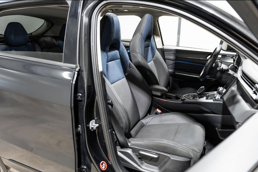 Lynk & Co 01 1.5 2022 LED PANO CAMERA 20INCH NAVI