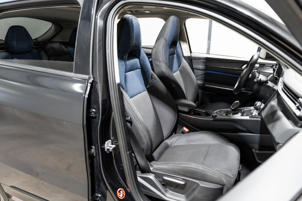 Lynk & Co 01 1.5 2022 LED PANO CAMERA 20INCH NAVI